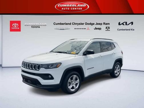 Bright White Clearcoat 2023 Jeep Compass Latitude