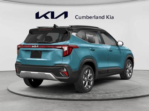 Blue / Black 2026 Kia Seltos S
