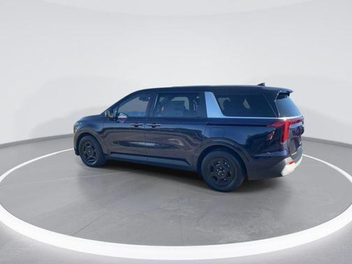 2026 Kia Carnival LX