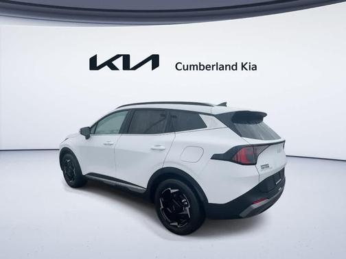 Glacial White Pearl 2026 Kia Sportage EX