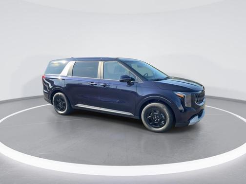 2026 Kia Carnival LX