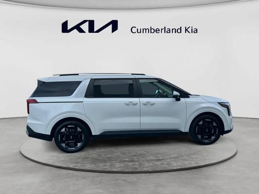 Snow White Pearl 2026 Kia Carnival EX