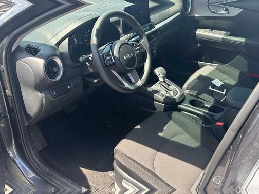 Gravity Gray 2024 Kia Forte LX