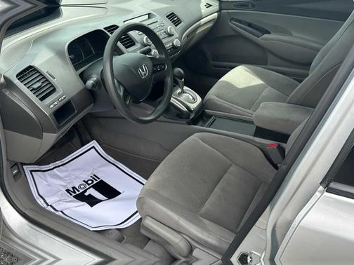 Alabaster Silver Metallic 2008 Honda Civic LX