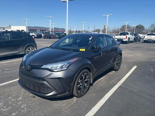 2021 Toyota C-HR XLE