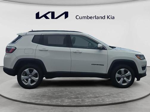 White Clearcoat 2018 Jeep Compass Latitude
