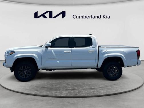 Ice 2023 Toyota Tacoma SR5