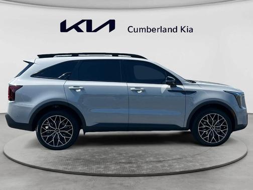 Wolf Gray 2024 Kia Sorento SX
