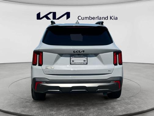 Wolf Gray 2024 Kia Sorento SX