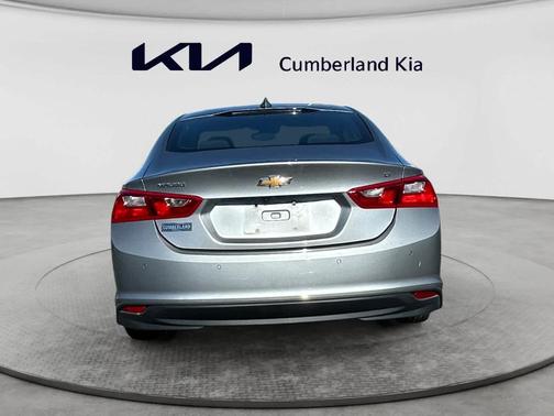 Sterling Gray Metallic 2024 Chevrolet Malibu LT