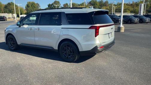 2026 Kia Carnival Hybrid SX