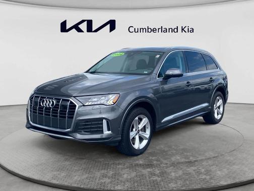 Samurai Gray Metallic 2024 Audi Q7 45 Premium Plus