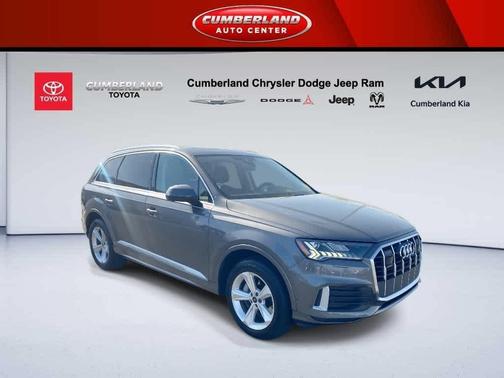 Samurai Gray Metallic 2024 Audi Q7 45 Premium Plus