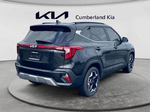 Fusion Orange 2026 Kia Seltos EX