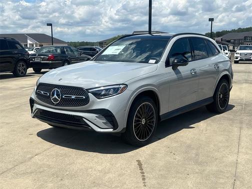 2025 Mercedes-Benz GLC 300 Base 4MATIC