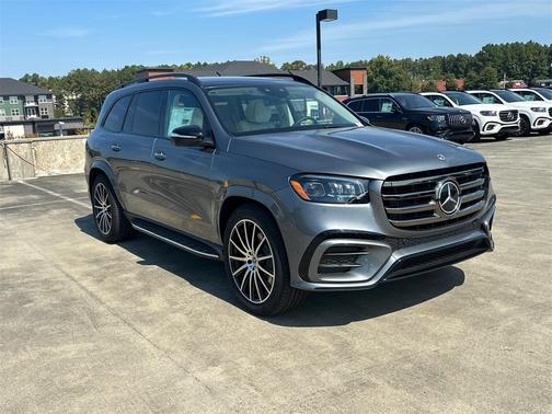 2026 Mercedes-Benz GLS 580 