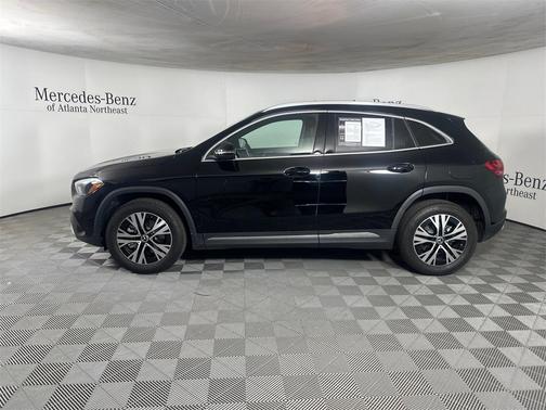2025 Mercedes-Benz GLA 250 Base