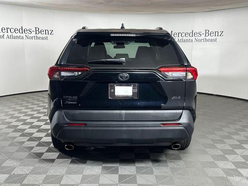 Midnight Black Metallic 2021 Toyota RAV4 XLE