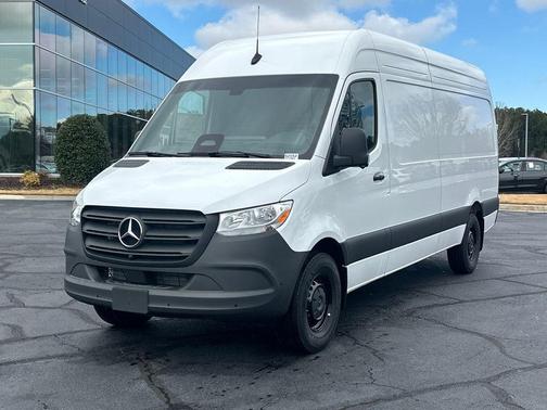 Arctic 2026 Mercedes-Benz Sprinter 2500 High Roof
