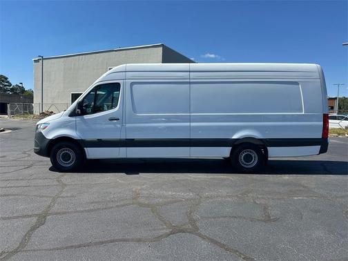 2026 Mercedes-Benz Sprinter 2500 170 WB