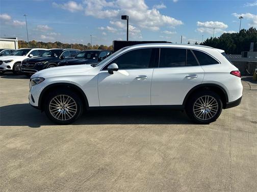 2026 Mercedes-Benz GLC 300 Base