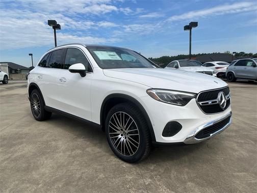 2026 Mercedes-Benz GLC 300 Base