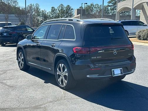 2025 Mercedes-Benz EQB 300 Base 4MATIC