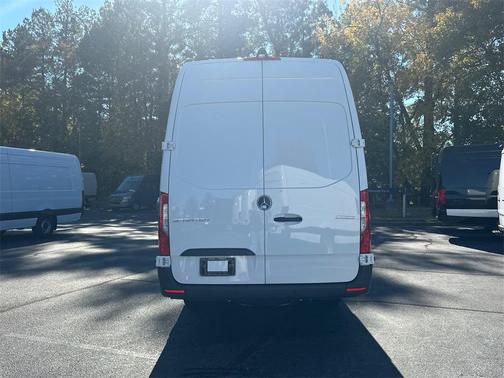 2026 Mercedes-Benz Sprinter 2500 170 WB