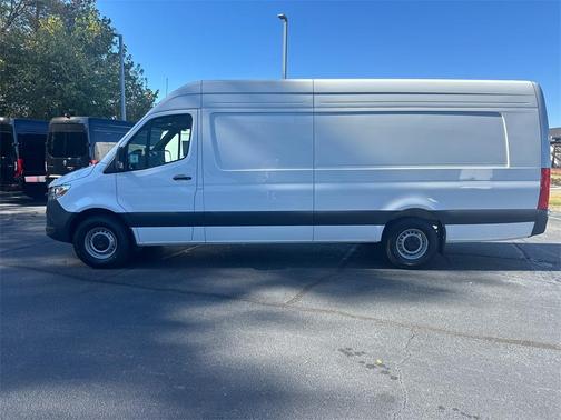 2026 Mercedes-Benz Sprinter 2500 170 WB
