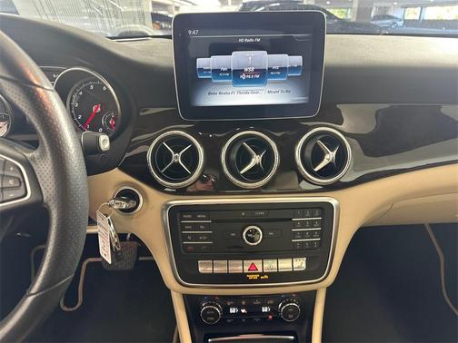2018 Mercedes-Benz CLA 250 Base