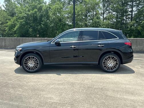 2025 Mercedes-Benz GLC 300 Base 4MATIC