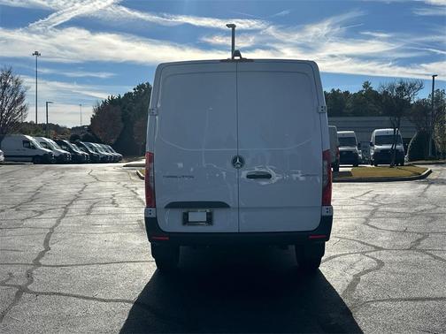 2025 Mercedes-Benz Sprinter 2500 144 WB