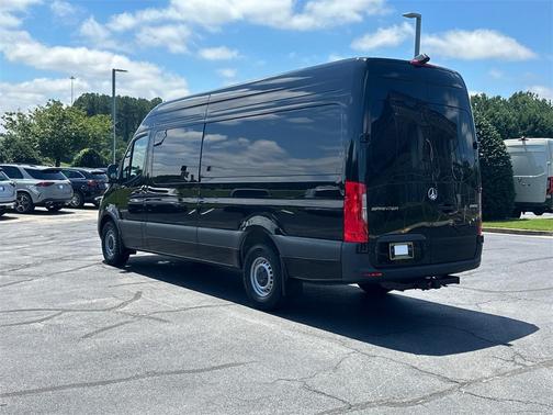 2025 Mercedes-Benz Sprinter 2500 High Roof