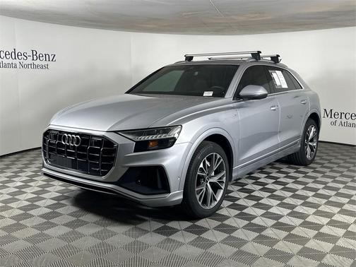 2021 Audi Q8 55 Premium Plus