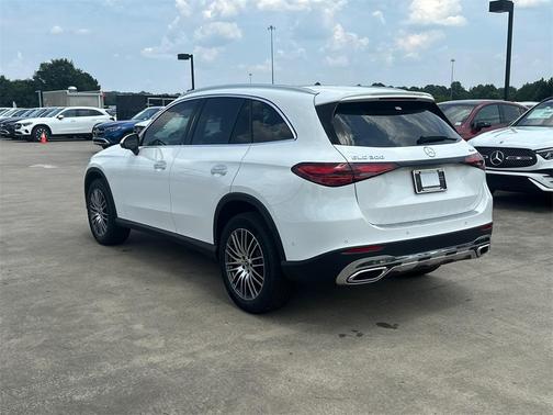 2025 Mercedes-Benz GLC 300 Base 4MATIC