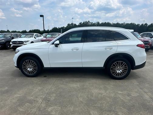 2025 Mercedes-Benz GLC 300 Base 4MATIC