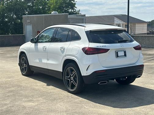2025 Mercedes-Benz GLA 250 Base
