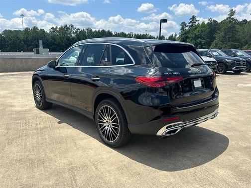 2025 Mercedes-Benz GLC 300 Base 4MATIC