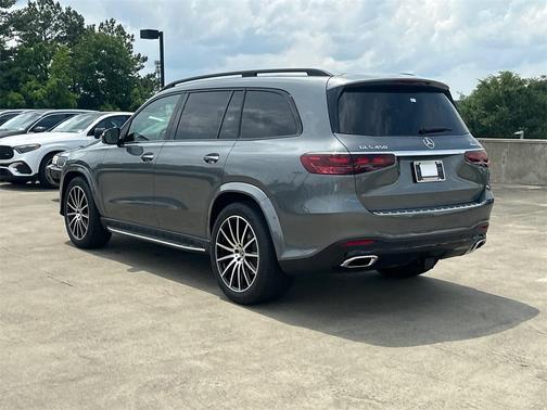 2025 Mercedes-Benz GLS 450 4MATIC