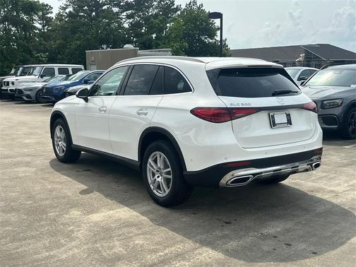 2025 Mercedes-Benz GLC 300 Base