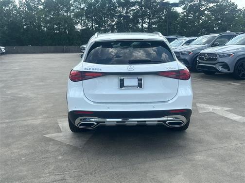 2025 Mercedes-Benz GLC 350e Base 4MATIC