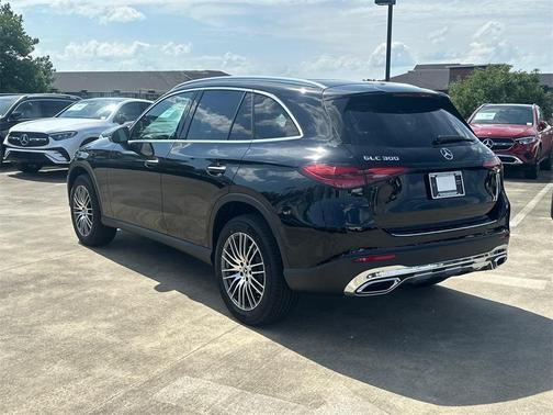 2025 Mercedes-Benz GLC 300 Base 4MATIC
