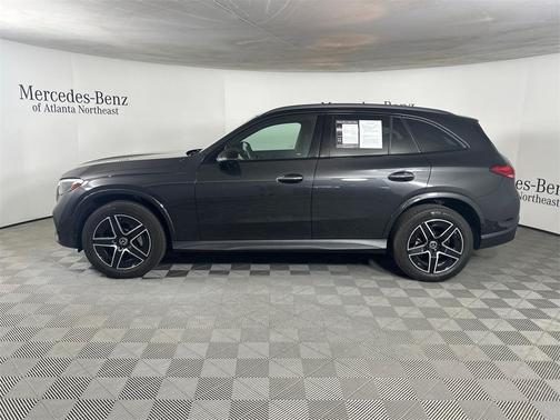 2025 Mercedes-Benz GLC 300 Base