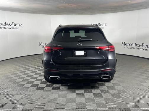 2025 Mercedes-Benz GLC 300 Base