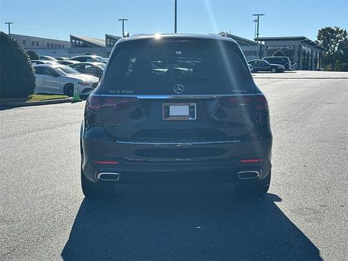 2026 Mercedes-Benz GLS 450 