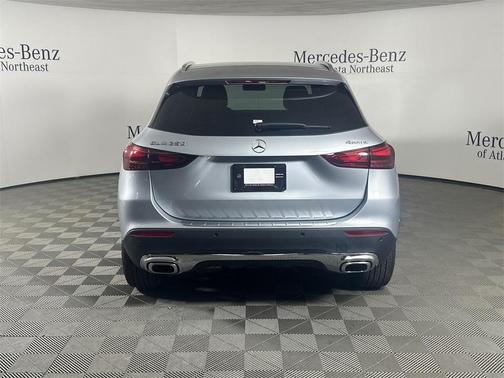 2025 Mercedes-Benz GLA 250 Base 4MATIC