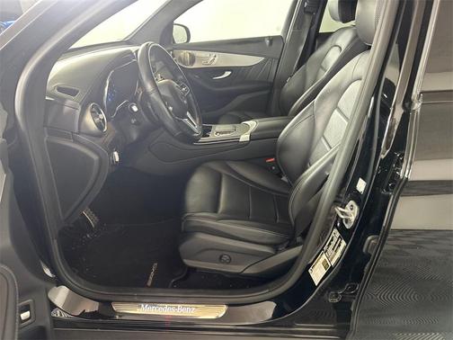 2023 Mercedes-Benz GLC 300 4MATIC Coupe