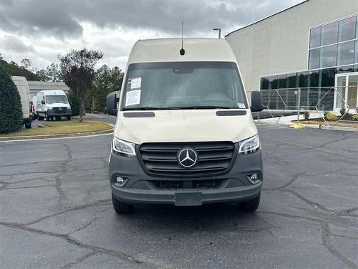 2024 Mercedes-Benz eSprinter 2500 170 WB High Roof Cargo