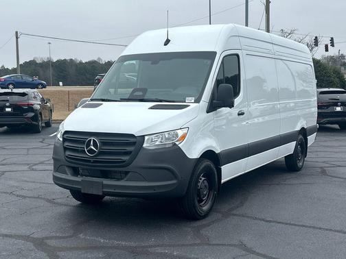 Arctic 2026 Mercedes-Benz Sprinter 2500 High Roof