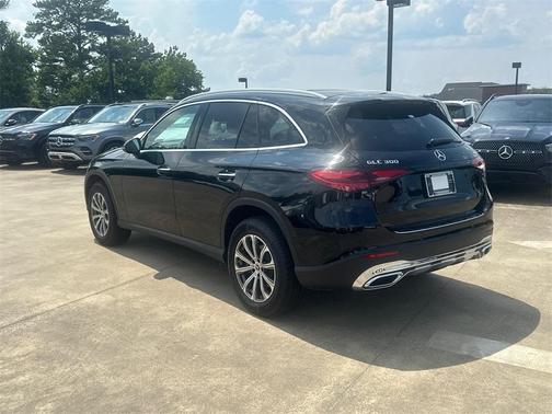 2025 Mercedes-Benz GLC 300 Base 4MATIC